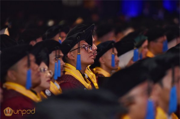 LIPUTAN WISUDA UNPAD GEL III TA 2023-2024 SESI 4 (107)