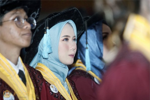 LIPUTAN WISUDA UNPAD GEL III TA 2023-2024 SESI 5 (41)