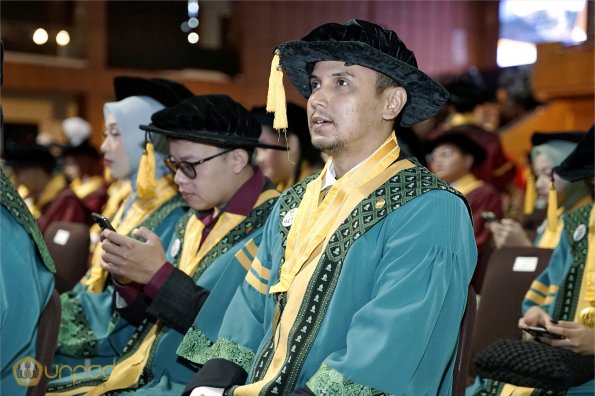 LIPUTAN WISUDA UNPAD GEL III TA 2023-2024 SESI 5 (67)