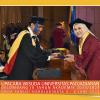 WISUDA UNPAD GEL III TA 2023-2024 FAK. ILMU SOSIAL & ILMU POLITIK  OLEH DEKAN (248)