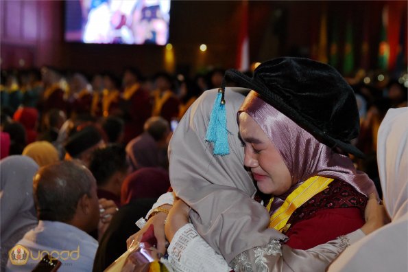 LIPUTAN WISUDA UNPAD GEL III TA 2023-2024 SESI 5 (103)