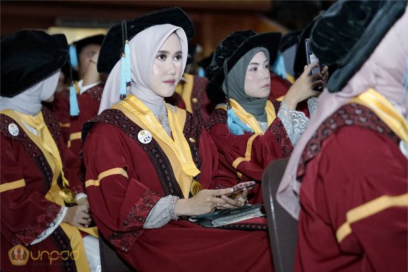 LIPUTAN WISUDA UNPAD GEL III TA 2023-2024 SESI 5 (46)