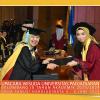 WISUDA UNPAD GEL III TA 2023-2024 FAK. FARMASI OLEH DEKAN (38)