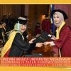 WISUDA UNPAD GEL III TA 2023-2024 FAK. FARMASI OLEH DEKAN (41)