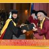 WISUDA UNPAD GEL III TA 2023-2024 FAK. ILMU BUDAYA OLEH DEKAN (73)
