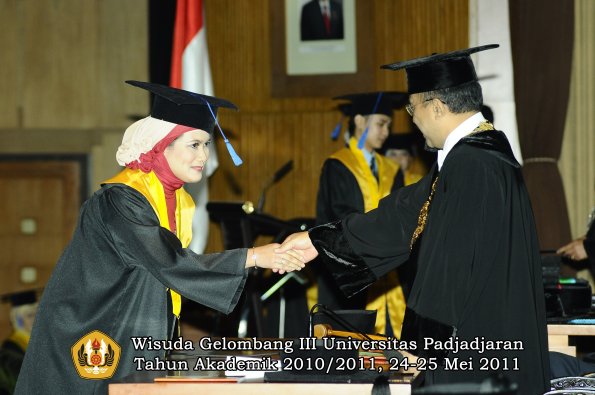 wisuda-fisip-oleh-rektor-127