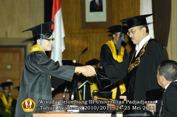 wisuda-fisip-oleh-rektor-154