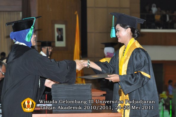 wisuda-fpik-oleh-dekan-006