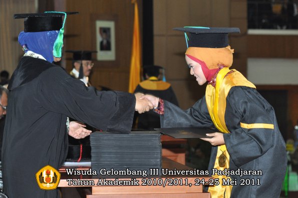 wisuda-fpik-oleh-dekan-012