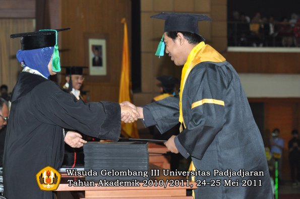 wisuda-fpik-oleh-dekan-014