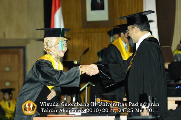 wisuda-fpik-oleh-rektor-008