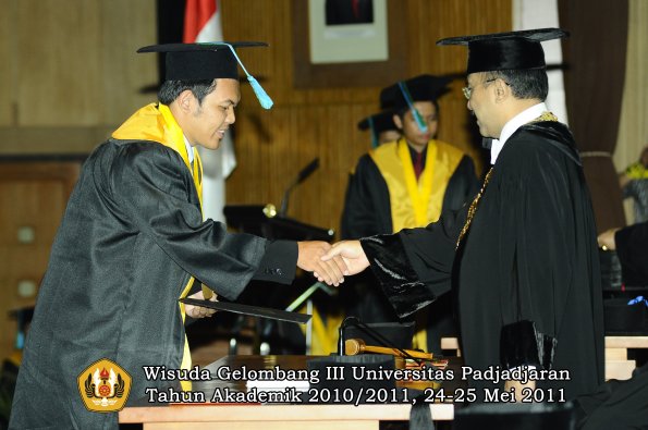 wisuda-fpik-oleh-rektor-009