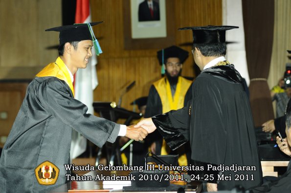 wisuda-fpik-oleh-rektor-019