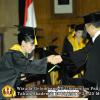 wisuda-fe-oleh-rektor-189-copy