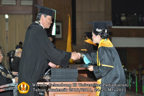 wisuda-faperta-oleh-dekan-064-copy