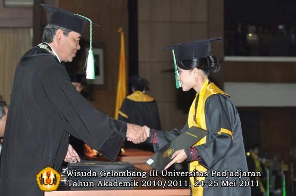 wisuda-faperta-oleh-dekan-098-copy