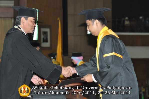 wisuda-faperta-oleh-dekan-113-copy