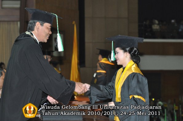 wisuda-faperta-oleh-dekan-125-copy