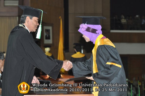 wisuda-faperta-oleh-dekan-131-copy