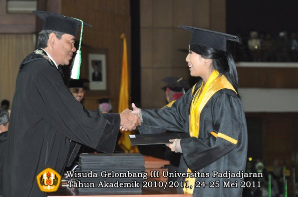 wisuda-faperta-oleh-dekan-135-copy