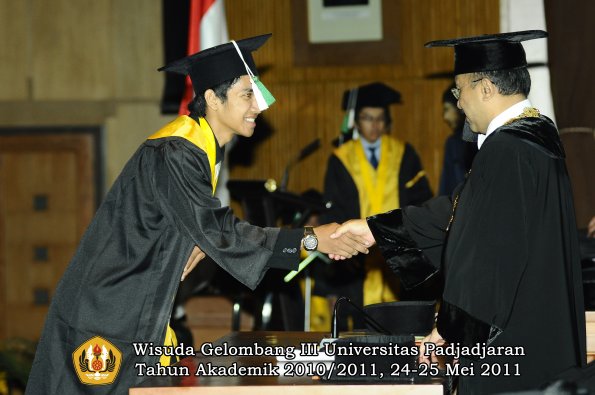 wisuda-faperta-oleh-rektor-025-copy