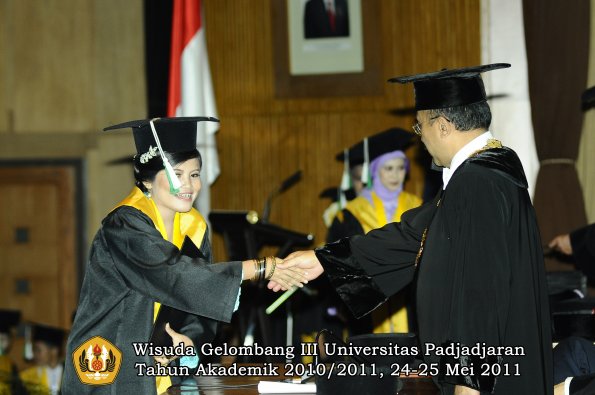 wisuda-faperta-oleh-rektor-031-copy