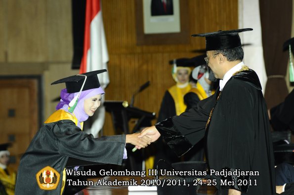 wisuda-faperta-oleh-rektor-032-copy