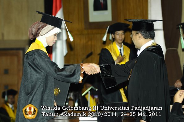 wisuda-faperta-oleh-rektor-041-copy