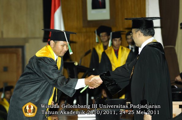 wisuda-faperta-oleh-rektor-053-copy