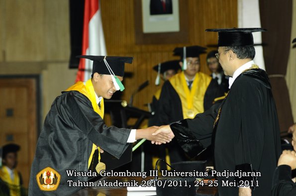 wisuda-faperta-oleh-rektor-056-copy