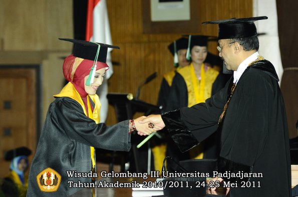 wisuda-faperta-oleh-rektor-094-copy