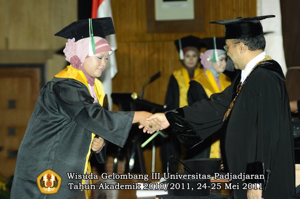 wisuda-faperta-oleh-rektor-098-copy