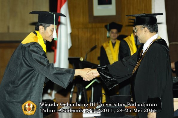 wisuda-faperta-oleh-rektor-105-copy