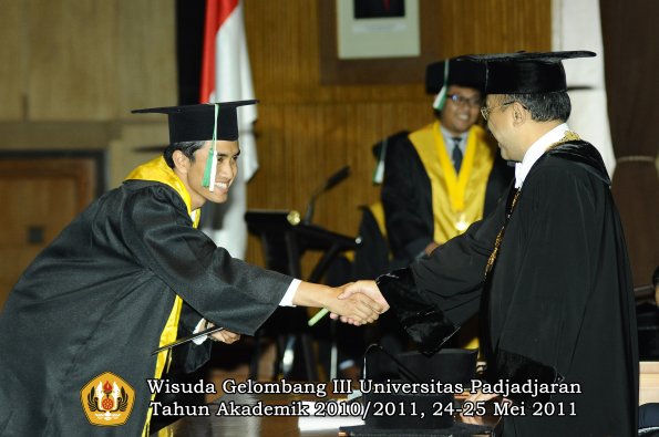 wisuda-faperta-oleh-rektor-123-copy