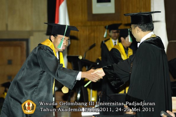 wisuda-faperta-oleh-rektor-131-copy