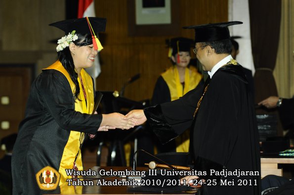 wisuda-fmipa-oleh-rektor-050-copy