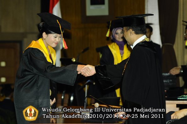 wisuda-fmipa-oleh-rektor-051-copy