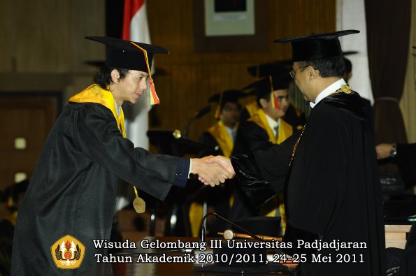 wisuda-fmipa-oleh-rektor-061-copy