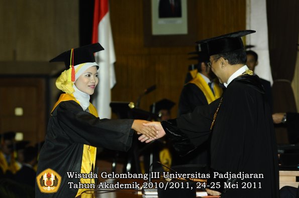 wisuda-fmipa-oleh-rektor-081-copy