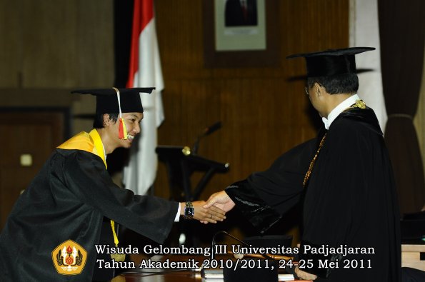 wisuda-fmipa-oleh-rektor-096-copy