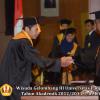 wisuda-unpad-gel-iii-ta-2012_2013-fakultas-ekonomi-dan-bisnis-oleh-rektor-095