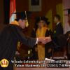 wisuda-unpad-gel-iii-ta-2012_2013-fakultas-ilmu-komunikasi-oleh-rektor-037