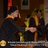 wisuda-unpad-gel-iii-ta-2012_2013-fakultas-ilmu-komunikasi-oleh-rektor-050