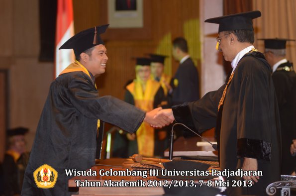 wisuda-unpad-gel-iii-ta-2012_2013-fakultas-peternakan-oleh-rektor-001