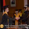 wisuda-unpad-gel-iii-ta-2012_2013-fakultas-hukum-oleh-rektor-105