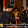 wisuda-unpad-gel-iii-ta-2012_2013-fakultas-hukum-oleh-rektor-110