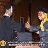 wisuda-unpad-gel-iii-ta-2012_2013-fakultas-ilmu-budaya-oleh-dekan-114