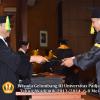 wisuda-unpad-gel-iii-ta-2013_2014-fakultas-ikom-oleh-dekan-ilalang-foto-111