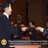 wisuda-unpad-gel-iii-ta-2013_2014-fakultas-ekonomi-dan-bisnis-oleh-dekan-ilalang-foto-071