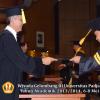 wisuda-unpad-gel-iii-ta-2013_2014-fakultas-ekonomi-dan-bisnis-oleh-dekan-ilalang-foto-073